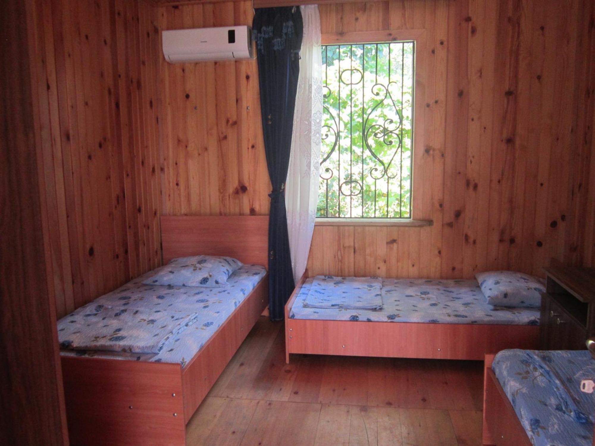 Wooden Cottage Makhinjauri Exterior photo