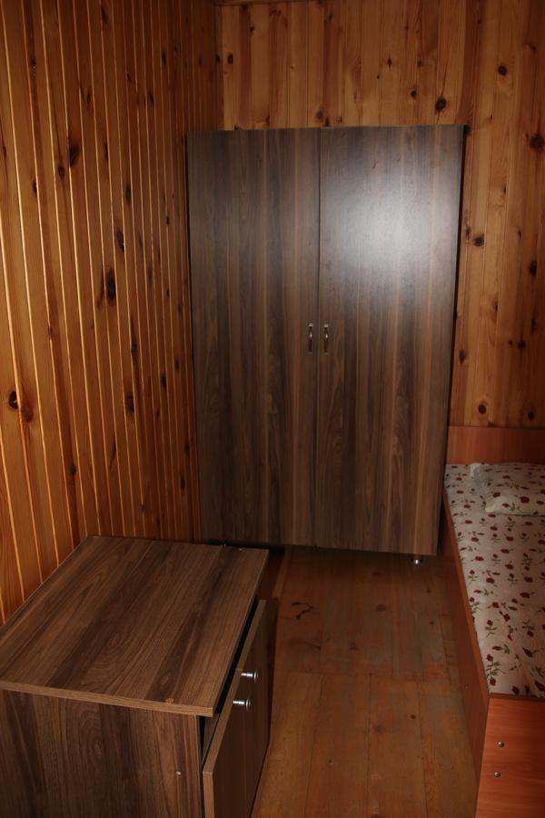 Wooden Cottage Makhinjauri Exterior photo